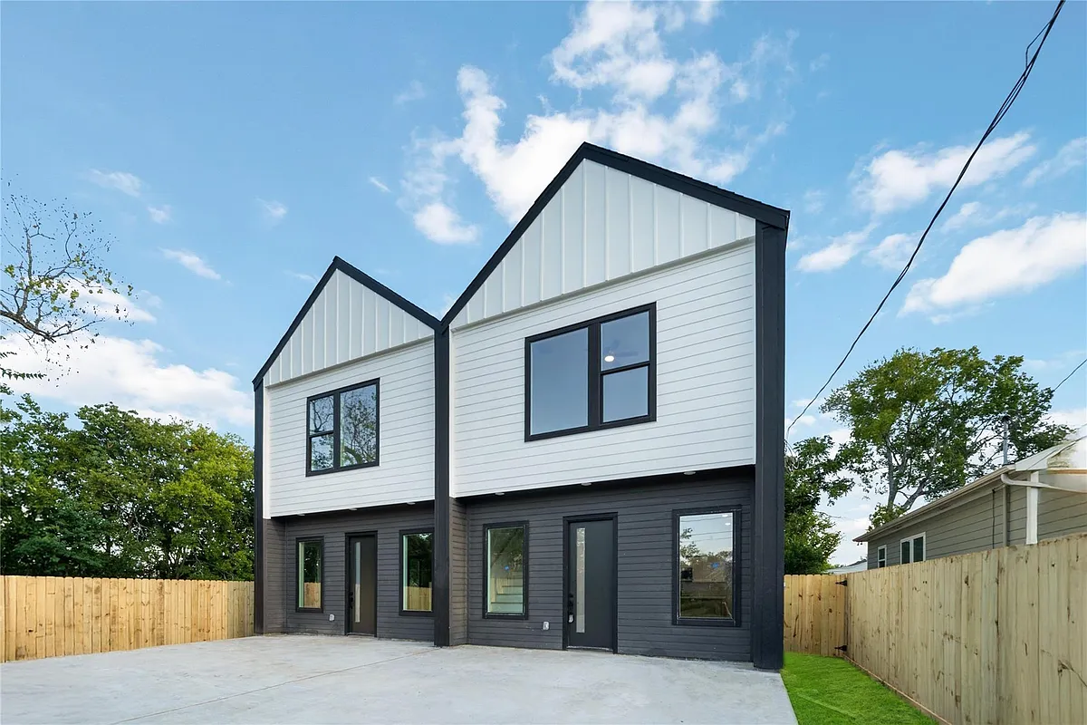 Building Photo - 4353 Aledo St #B