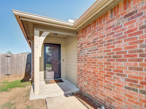 10329 S Prescott St, Jenks, OK 74037