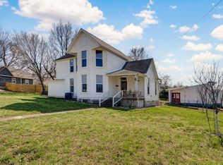 505 E Center St, Mount Vernon, MO 65712