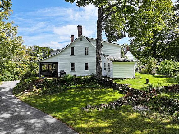 2nd image of 89 Old Henniker Road