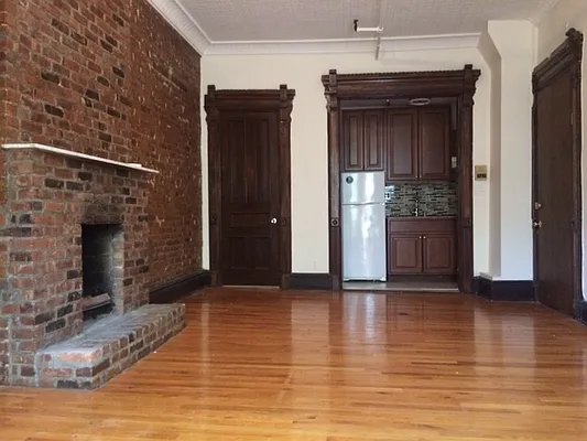 Rented by Harriet Brand, LREB | media 19