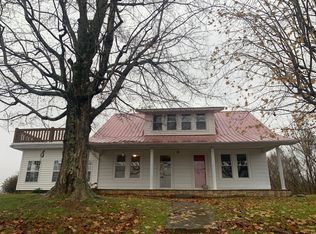 1267 Sulphur Creek Rd, Burkesville, KY 42717
