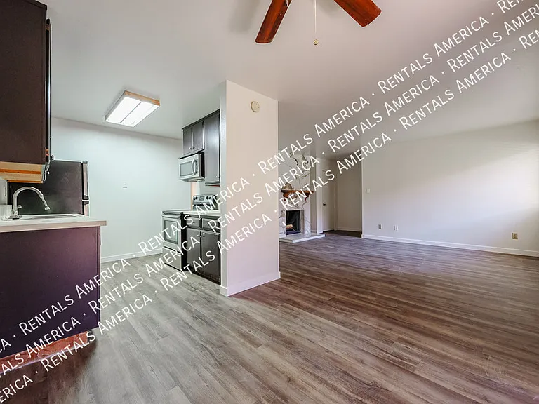 5525 E Thomas Rd #I3 — Photo 13
