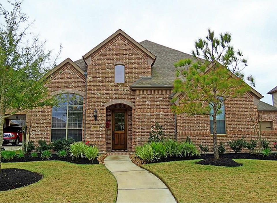 1st image of 25511 Greenwell Springs Ln