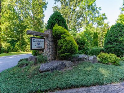 611 Falkirk Way, Zirconia, NC, 28790