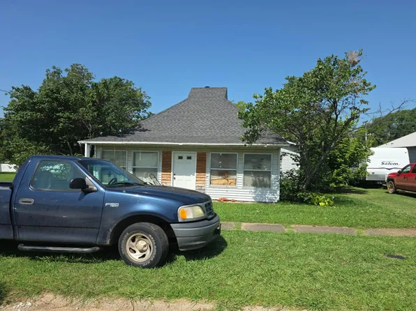 603 Brunson Ave, Prague, OK 74864