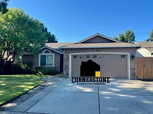 923 Hampton Way, Medford, OR 97501