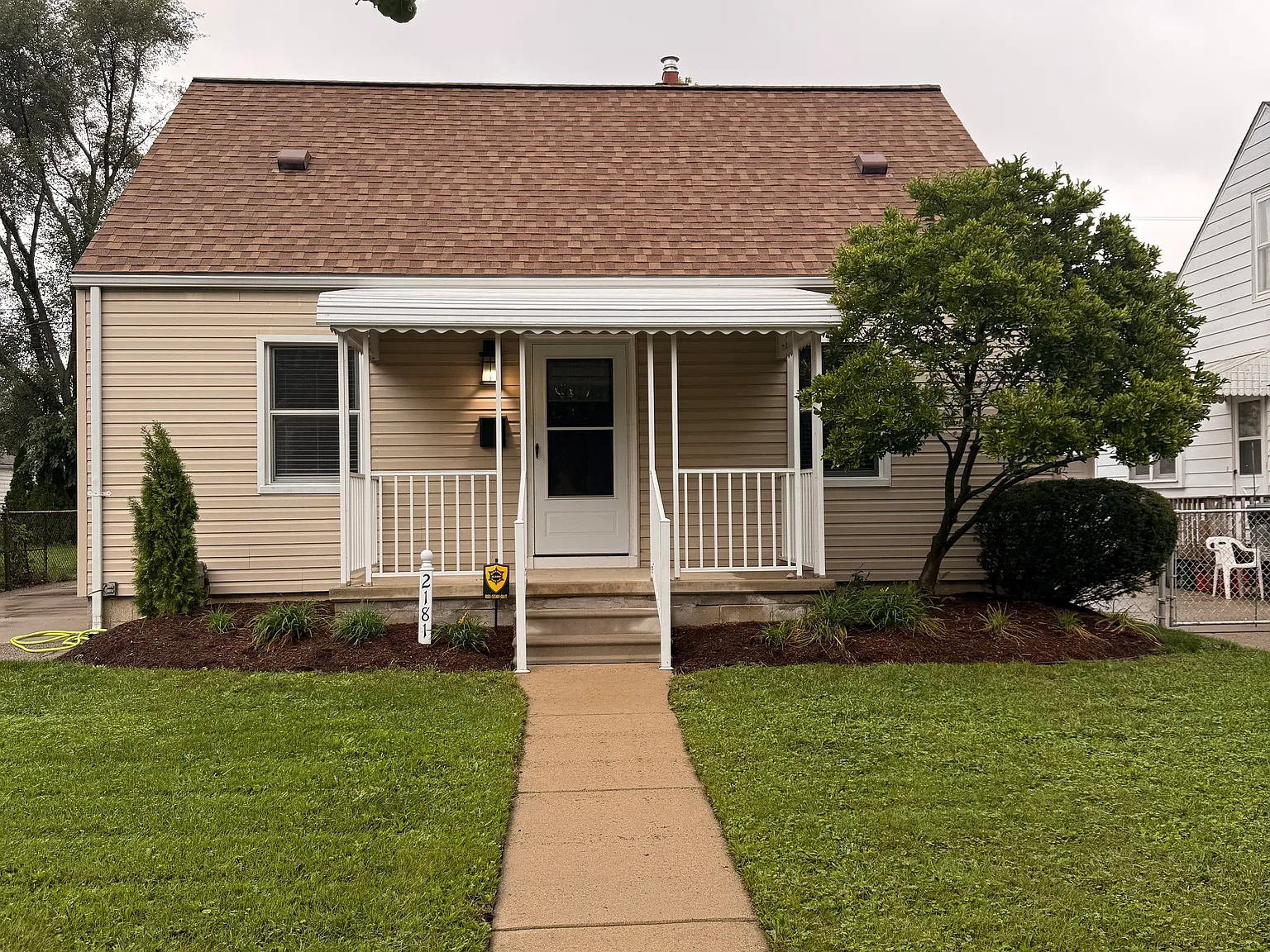 3 bed, 1035 sqft, $2,500 — Photo 1