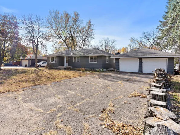 225 Gibbs St N, Prescott, WI 54021