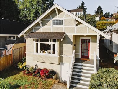 3225 22nd Avenue W, Seattle, WA, 98199
