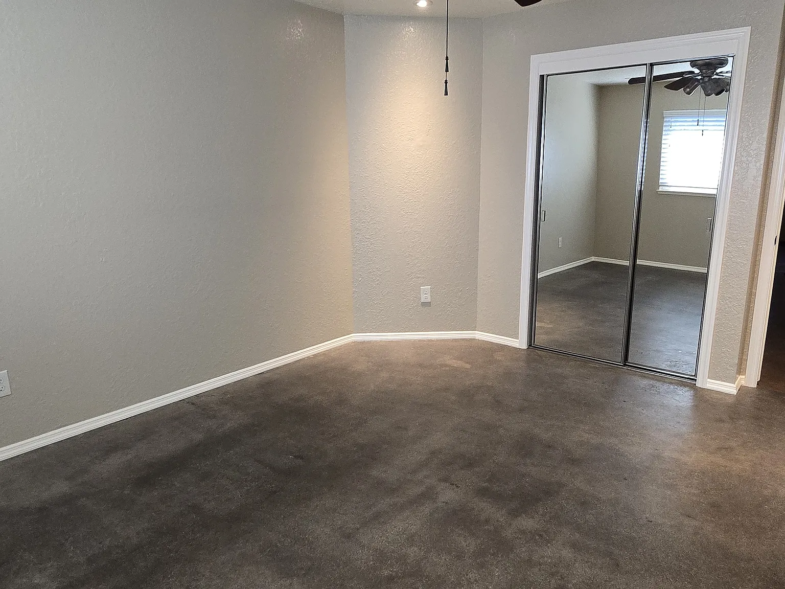 4 bed, 1581 sqft, $2,800 — Photo 4