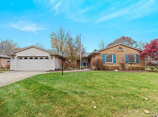 41849 Banbury Rd, Northville, MI 48168