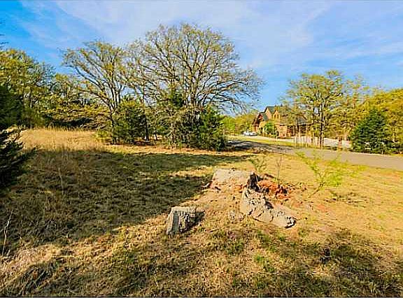 3rd image of 11324 Winding Lake Dr #1