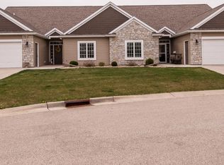 2839 Ivory Rd NE, Rochester, MN 55906