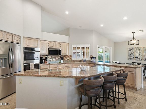 4th image of 7228 W EUGIE Avenue