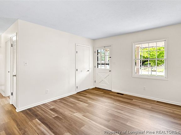 5th image of 2107 Quailridge Dr