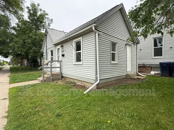 517 13th St S, Great Falls, MT 59405