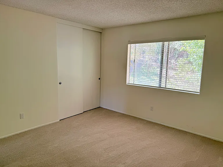 4356 Cartesian Cir — Photo 25