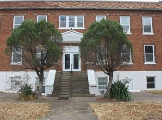 112 N Ninnescah St, Pratt, KS 67124