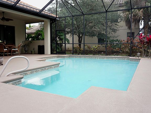 5th image of 1513 Tralee Bay Ave