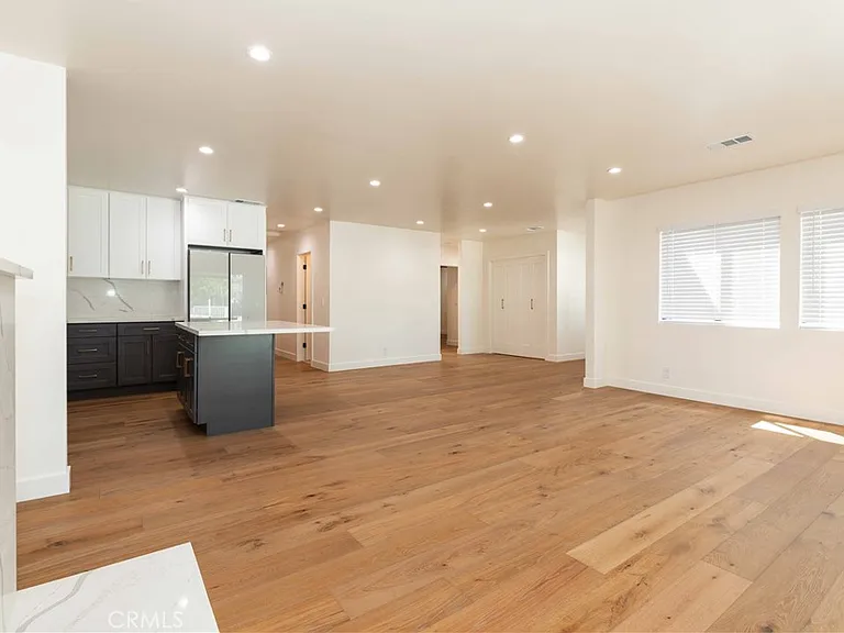 8006 Glider Ave — Photo 13