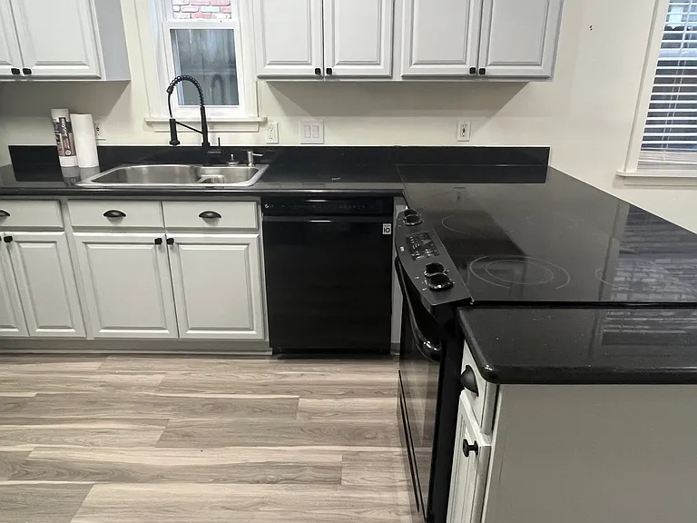 6341 Canal Blvd #1 — Photo 2