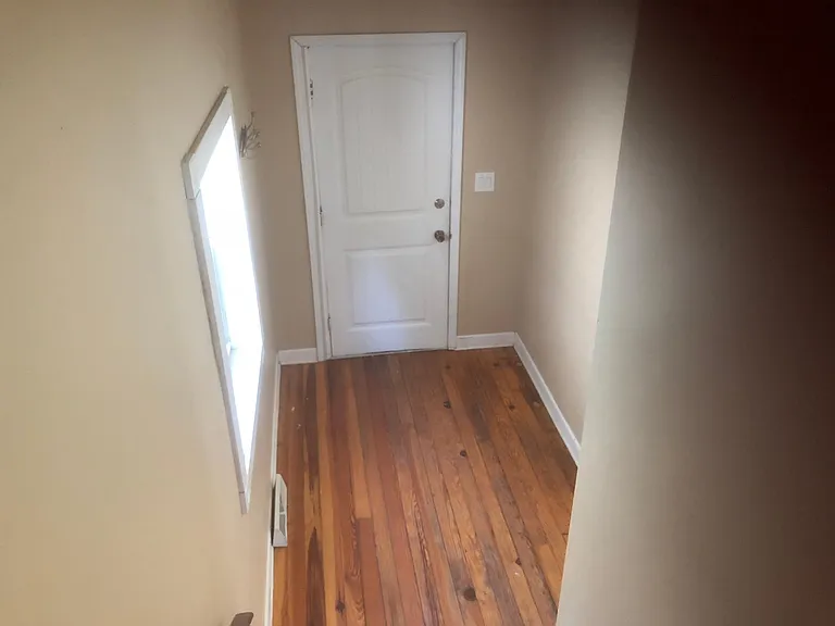 650 Innes St NE — Photo 17