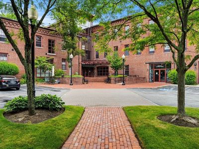 39 Millyard Unit 202, Amesbury, MA, 01913