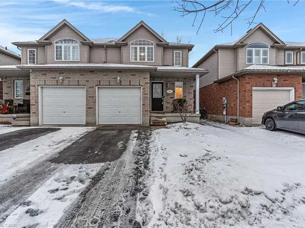 382 Pastern Trl, Waterloo, ON N2K 4K7