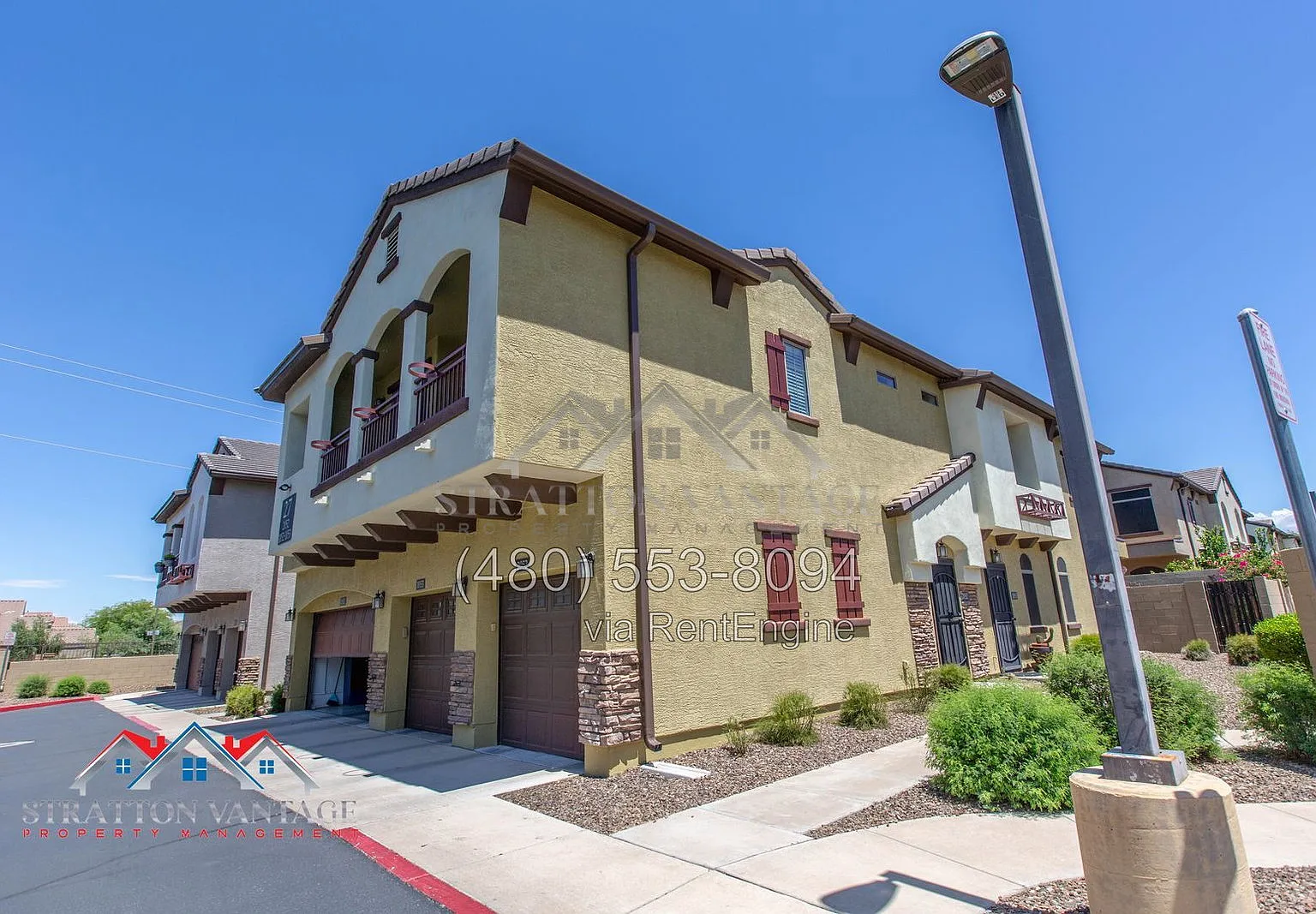 2 bed, 2.0 bath, 1127 sqft, $1,850 — Photo 2
