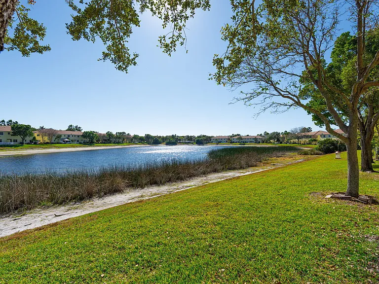 948 Imperial Lake Rd — Photo 42