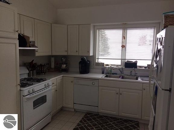 2nd image of 11606 Topview Dr