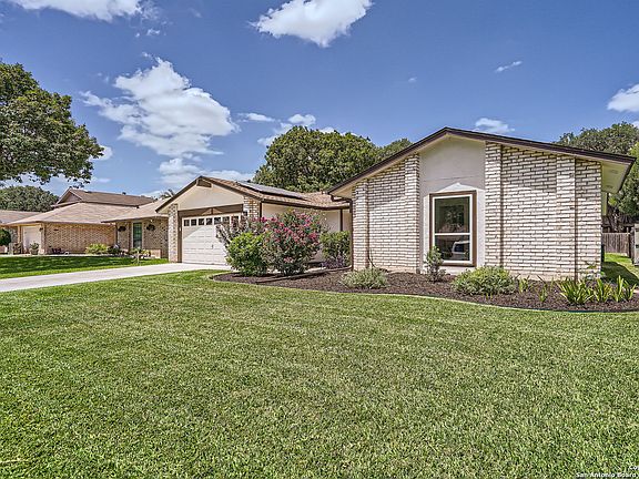 3rd image of 3511 Oakfort