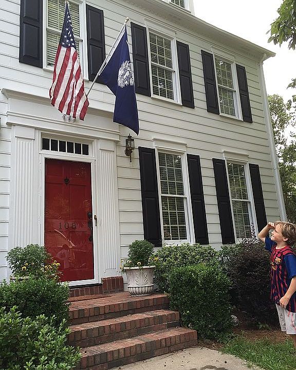 1st image of 108 Chesney Ln
