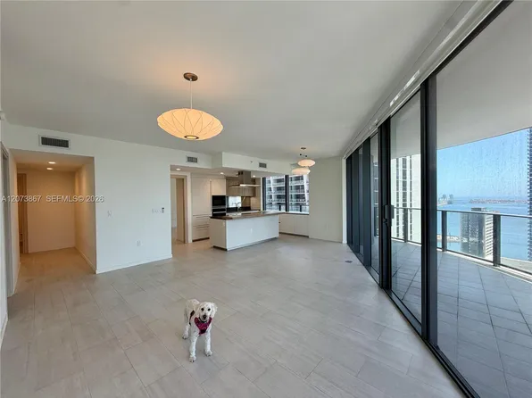 1000 Brickell Plz #4301, Miami, FL 33131
