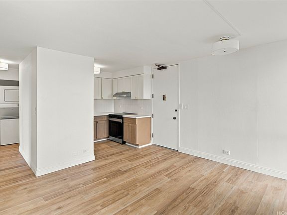 5th image of 1505 Alexander St APT 703