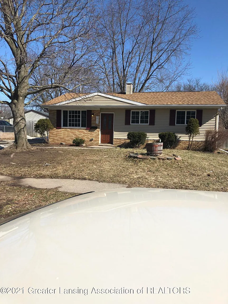 3909 Tennyson Ln photo 1