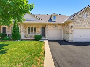 310 Southbrook Dr #17, Hamilton, ON L0R1C0