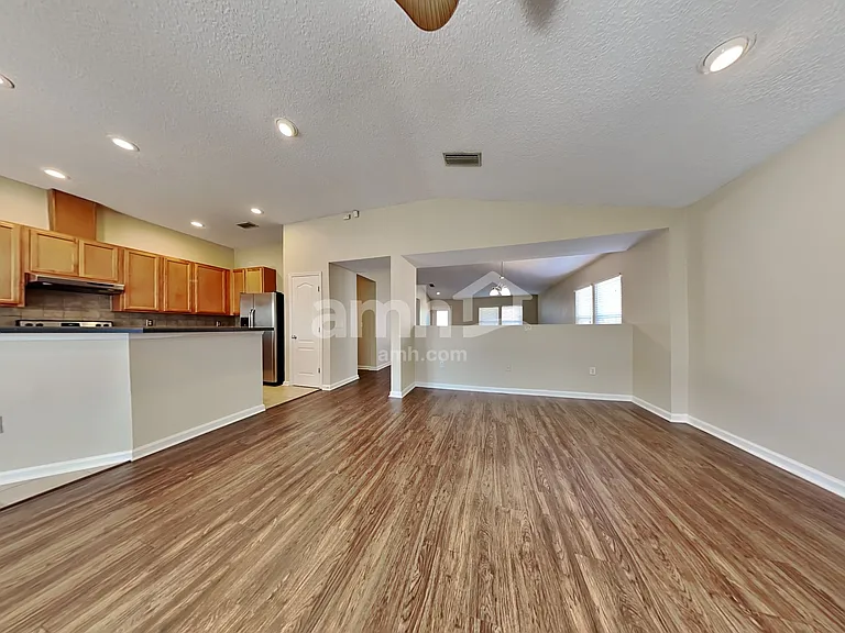 2371 Tyson Lake Dr — Photo 20