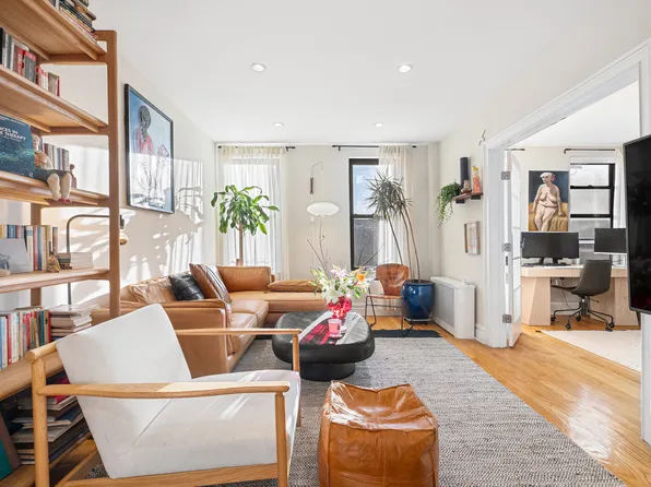 835 Riverside Drive image 1 of 15