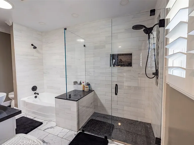 13591 Flint Dr — Photo 45