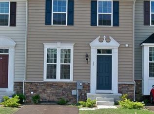 25 Norwood Dr, Falling Waters, WV 25419