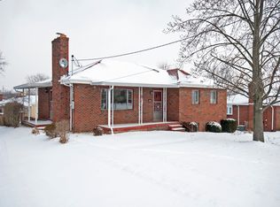 426 McGovern Rd, Houston, PA 15342