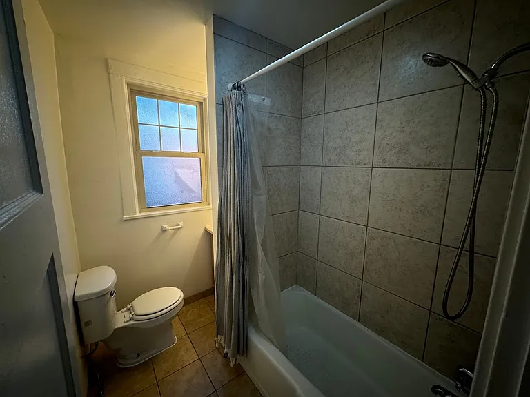 6325 Glenview Pl — Photo 10