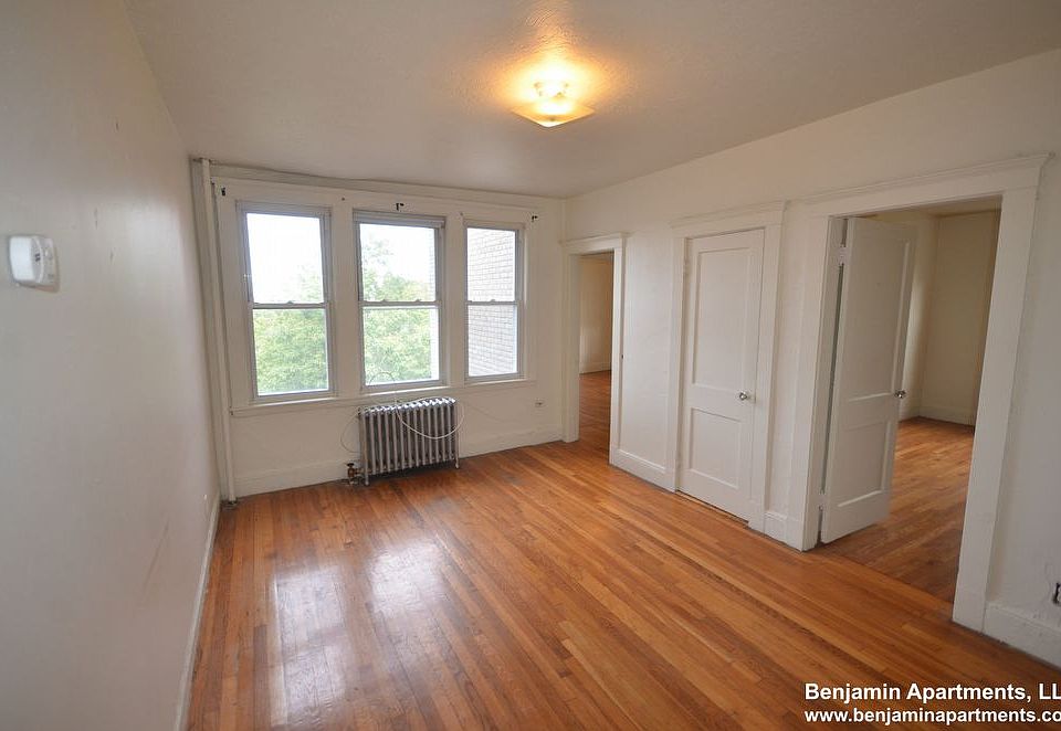 1st image of 1626 Commonwealth Ave #12B