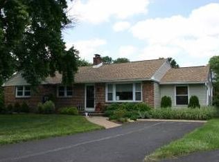 4 Hillcrest Rd, Newtown Square, PA 19073