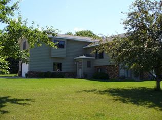 103 Heather Pl, Cadillac, MI 49601