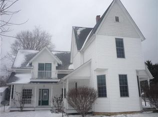 305 E South St, Marthasville, MO 63357