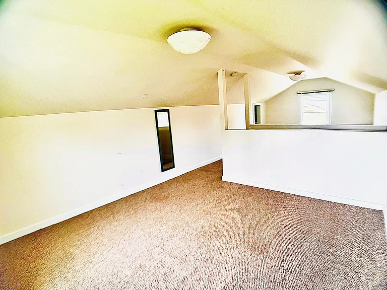 4728 NE 27th Ave — Photo 24