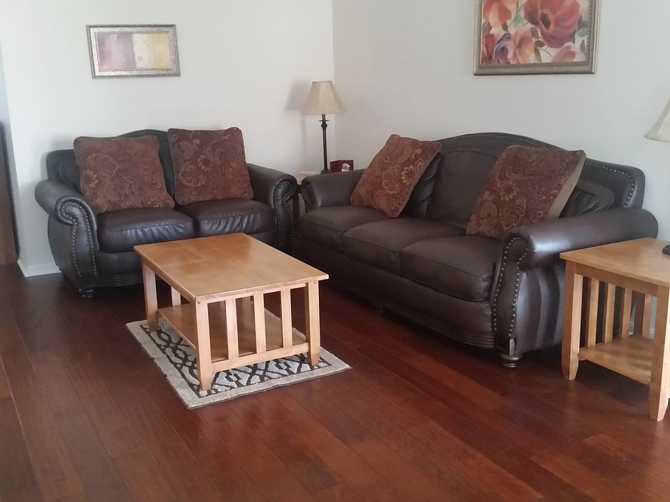 1st image of 149 Gleneagle Dr